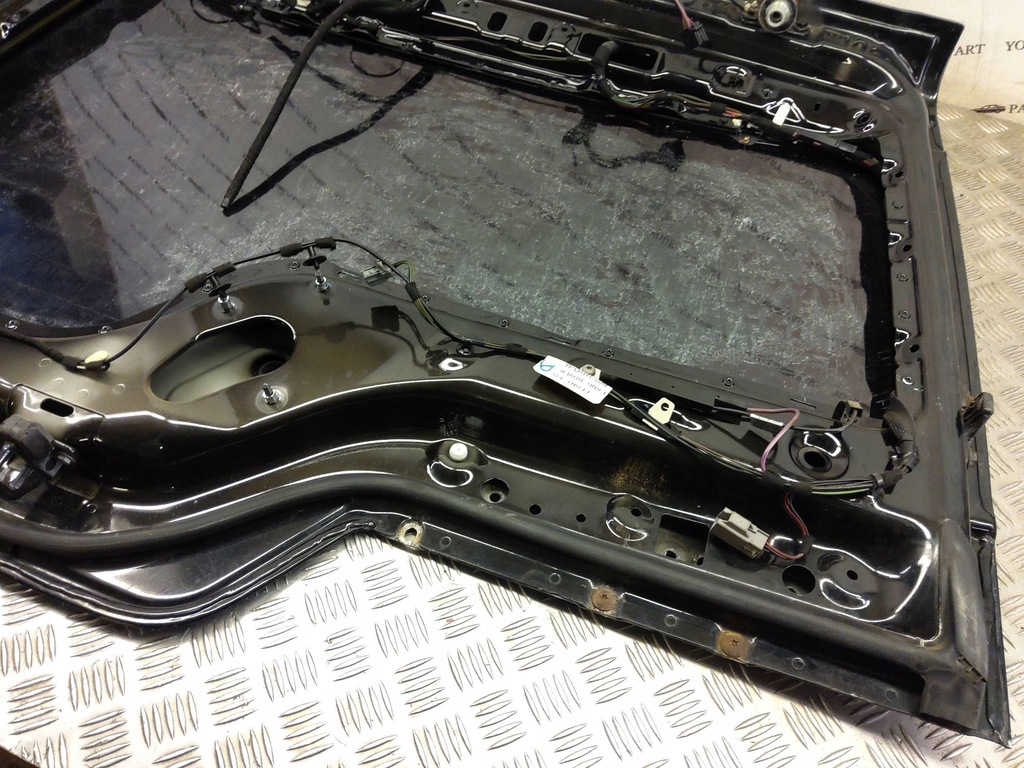 фото №11, Land rover discovery 4 - lr4 2011 задняя крышка багажника багажника