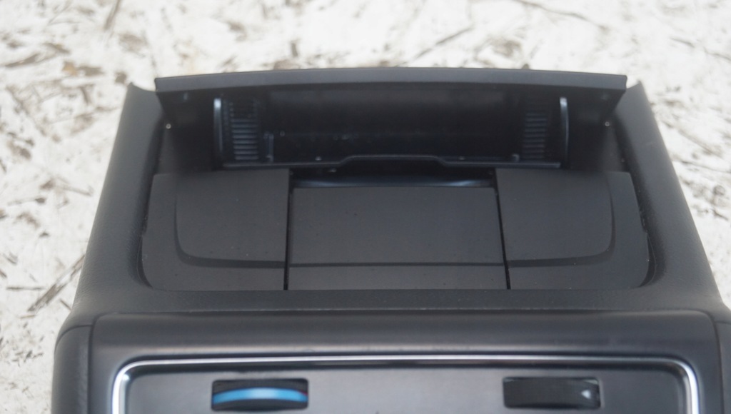 фото №10, Решётка обдув задняя audi a4 b8 8k0864376