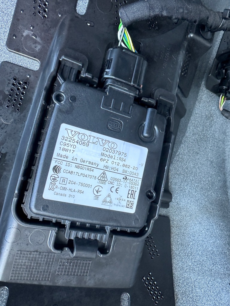 Volvo v90 16-21 r-design бампер задний kompletny 4 x pdc радары blis Доставка