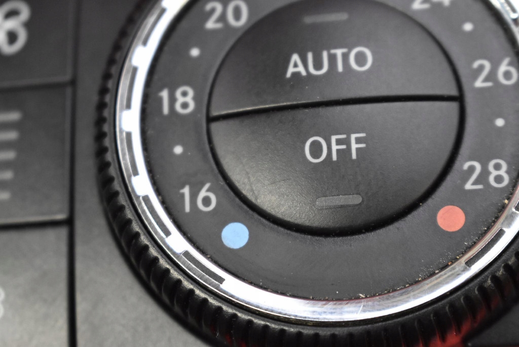 фото №12, Панель керування обдув кондиціонер задня a1648700189 mercedes r-klasa w251 05-10