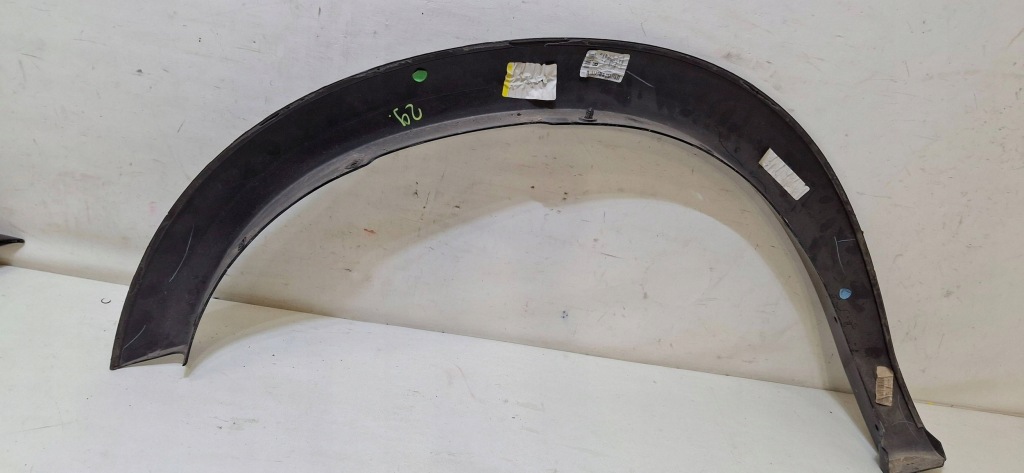 Молдинг накладка крыла левое  перед dodge ram 1500 200-2018 год 1td26trmad Киев