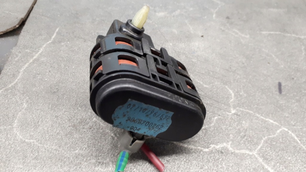 Купити 9062700262 привід кришки обдув mercedes w210