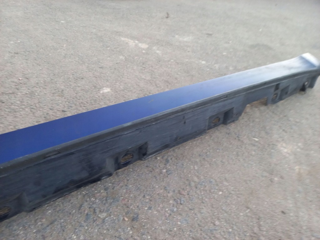 Купить Audi a5 2018 правый  сторона порог