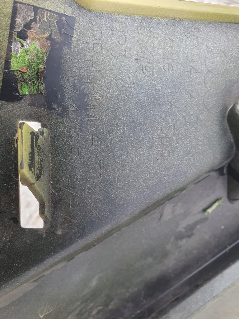 Бампер перед audi a1 ii 82a807437 f g h Недорого