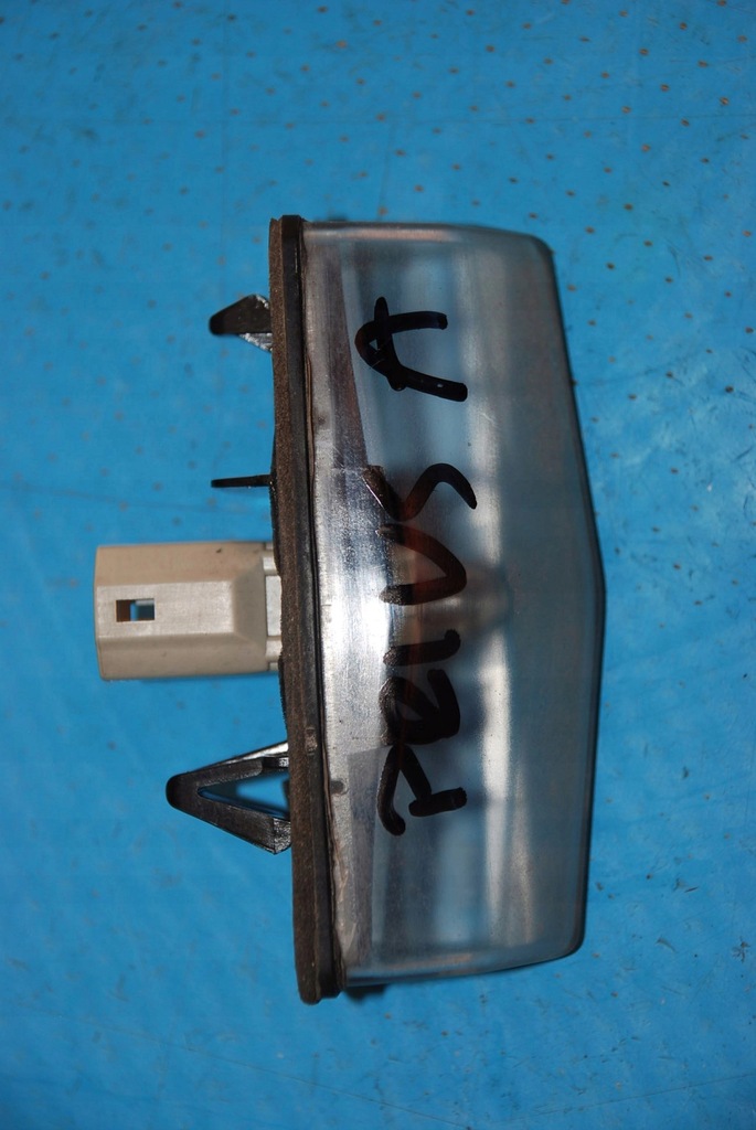 фото №1, Toyota prius ii лампа освітлення номерного знака кришки