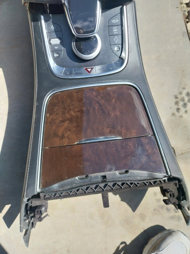 фото №5, Mercedes w222 туннель бардачок kompletny кожа idrive переключатель панель amg