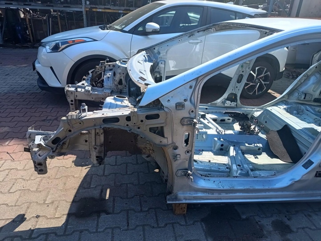 Купити Чверть лонжерон лівий перед передня ліва z189 astra k hb