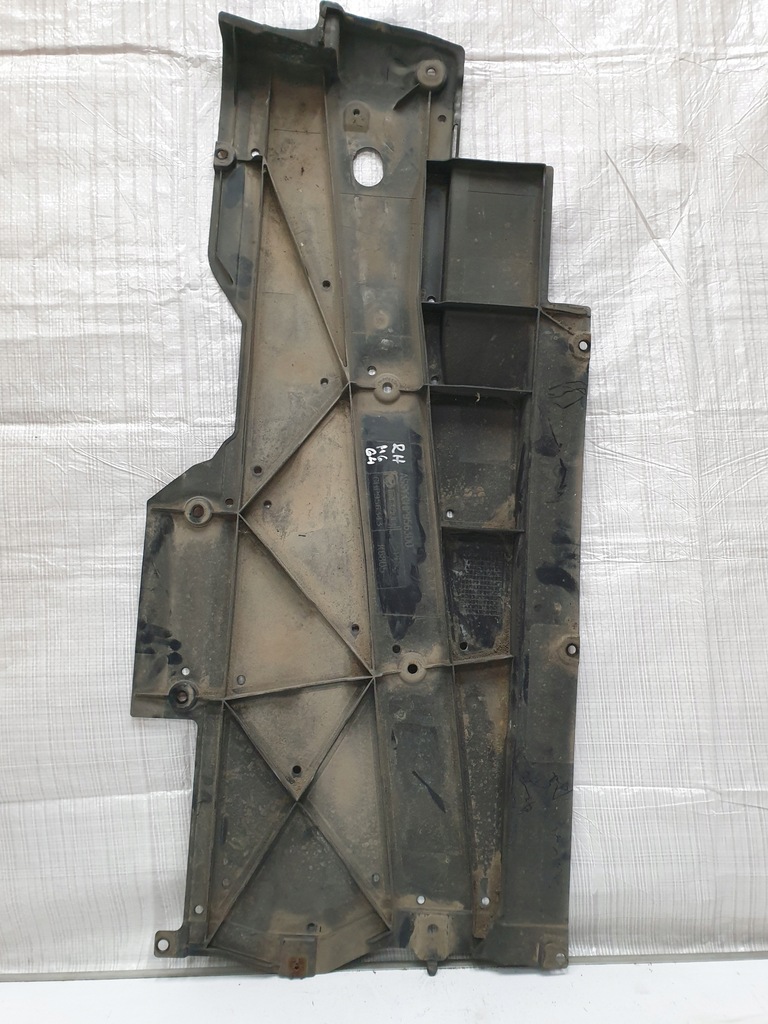 фото №6, Mazda 6 gj 12-15 42b 2.2 d плита защита подвеска правая