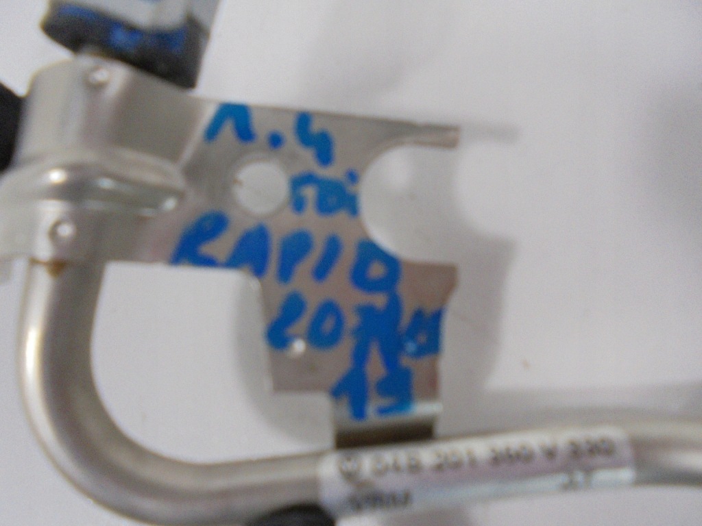 фото №3, Skoda rapid шланг пального 04b201360 1.4 tdi