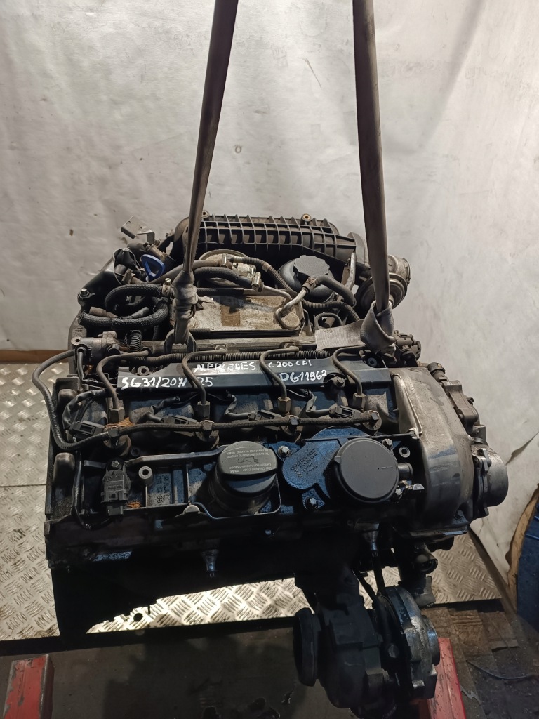 фото №1, Двигатель блок двигателя mercedes w203 c200cdi 2.2d d611962 om611