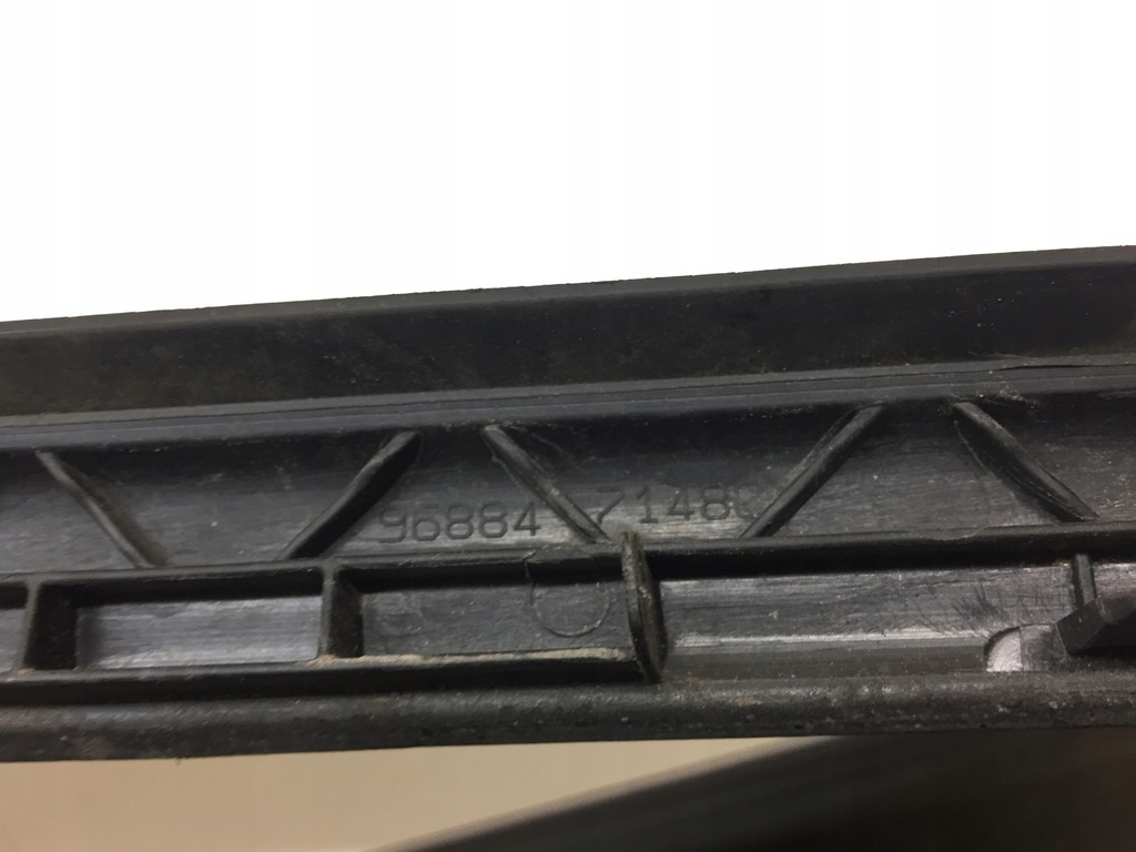 фото №8, Citroen ds4 молдинг стекло лобовое правая 9688471480