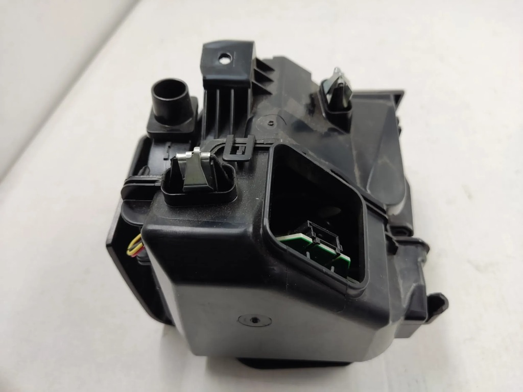 фото №10, Bmw 5 g30 g31 2020 кронштейн na освежитель воздуха