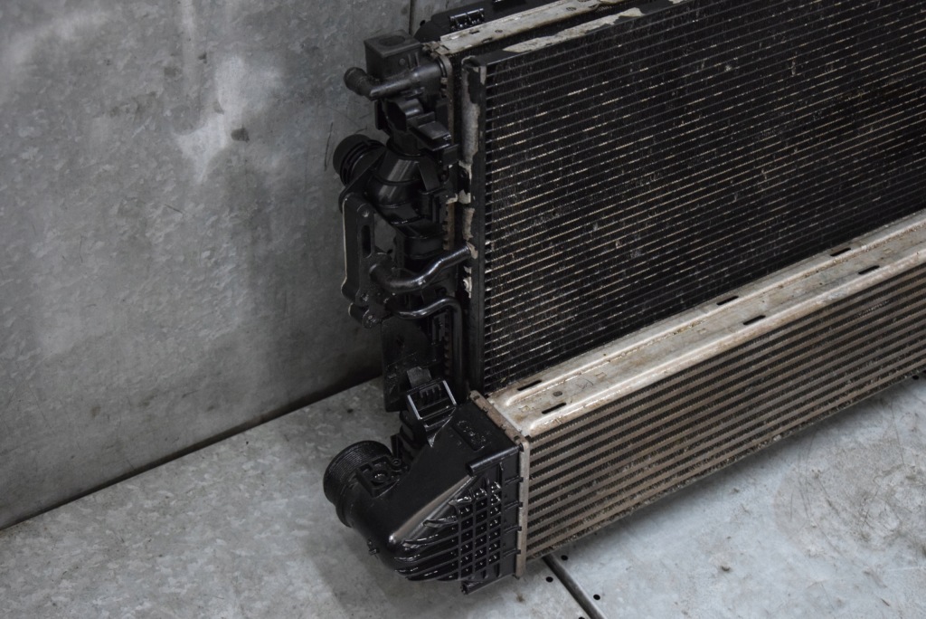 Land rover freelander 2 2,2 td4 радиатор вентилятор комплект Киев