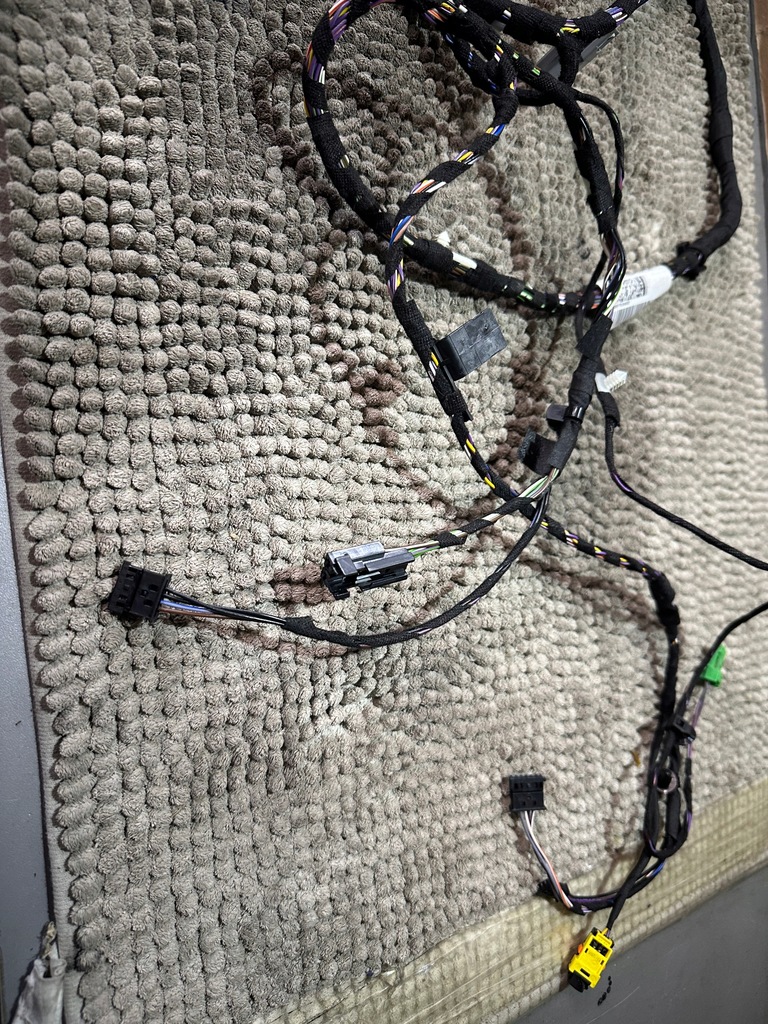 фото №6, Land rover vouge 13-18 джгут трубопровід передній правого сидіння europa