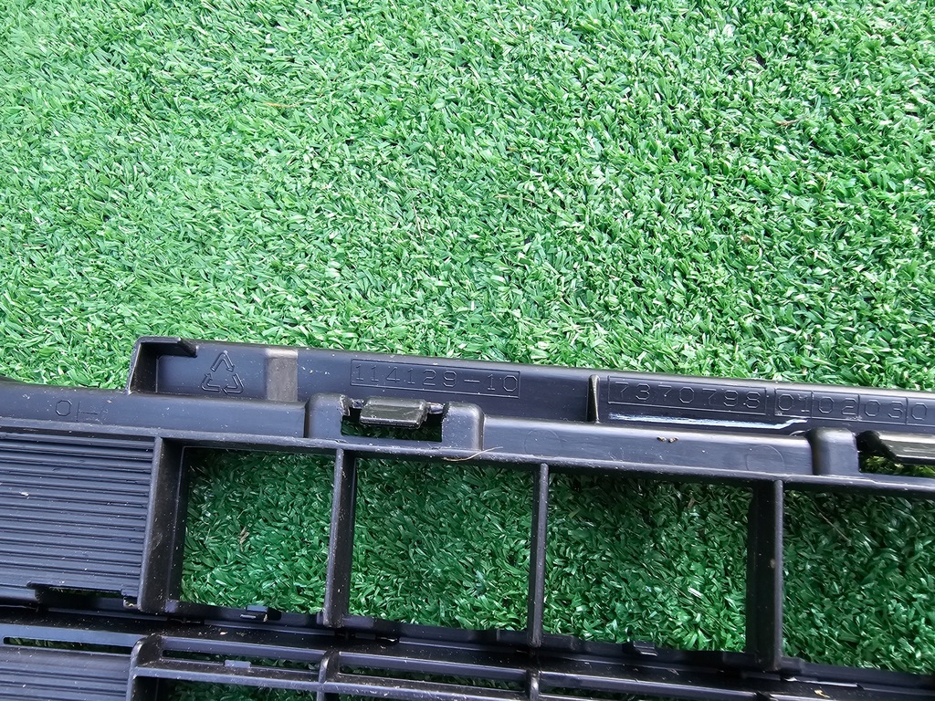 фото №9, Решётка средняя бампера mini clubman f54