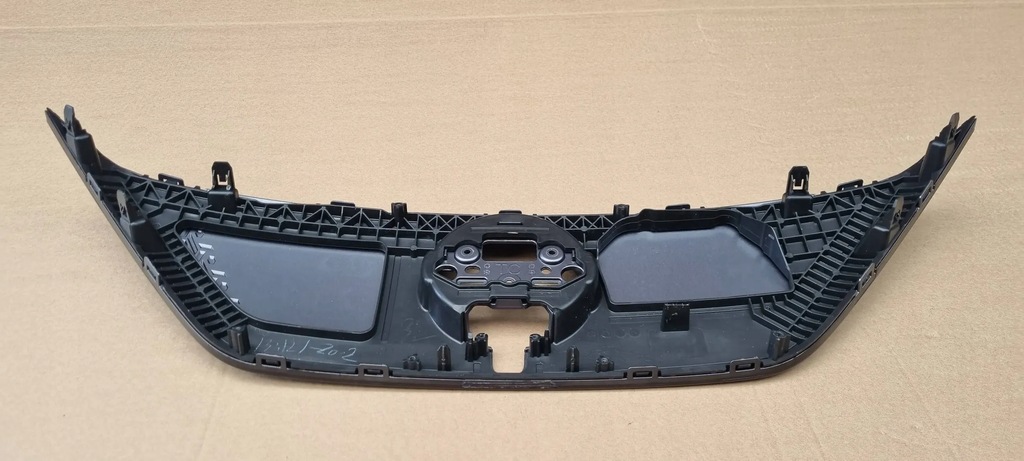 фото №8, Nissan leaf ii lift решётка радиатора решётка радиатора оригинал