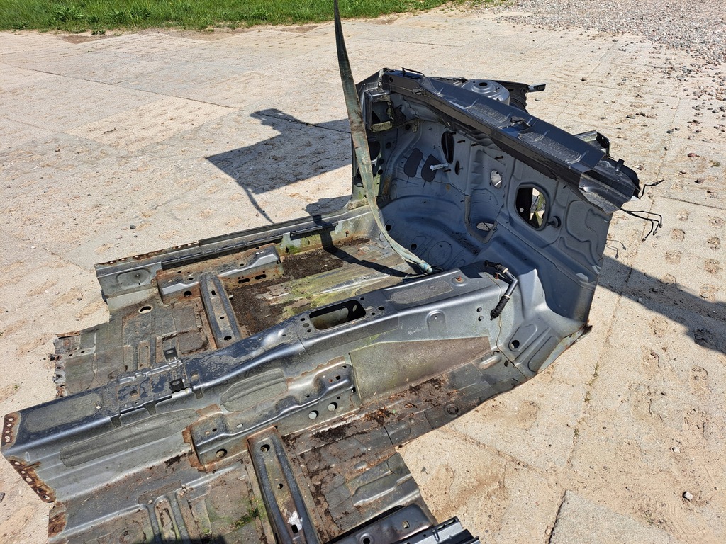 фото №9, Vw passat b8 чверть блок двигуна поріг лівий перед