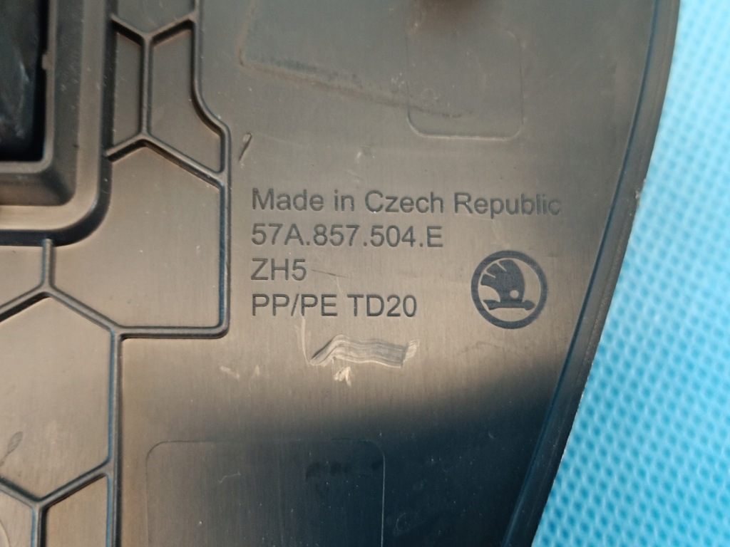 фото №9, Skoda karoq 1,5 tsi 110kw 2020 r захист консолі панелі 57a857504e 5q0919237