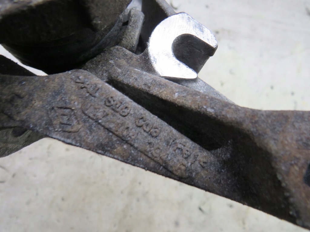 фото №3, Кронштейн кронштейн генератора clio iv 0.9 tce