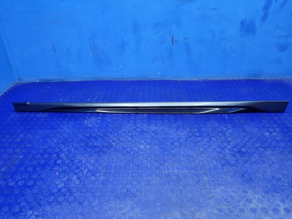фото №8, Audi a3 8y lz7s ліва накладка молдинг поріг оригінал 8y0853855a