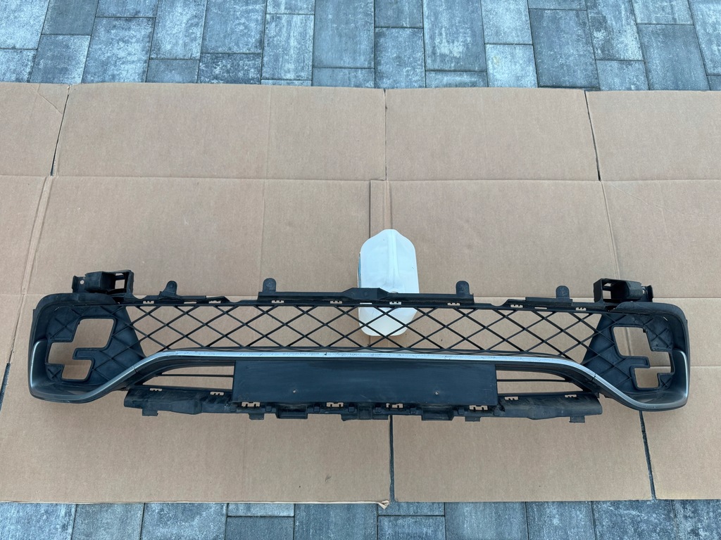 фото №1, Бампер молдинг решётка renault clio iv 4 rs trophy оригинал