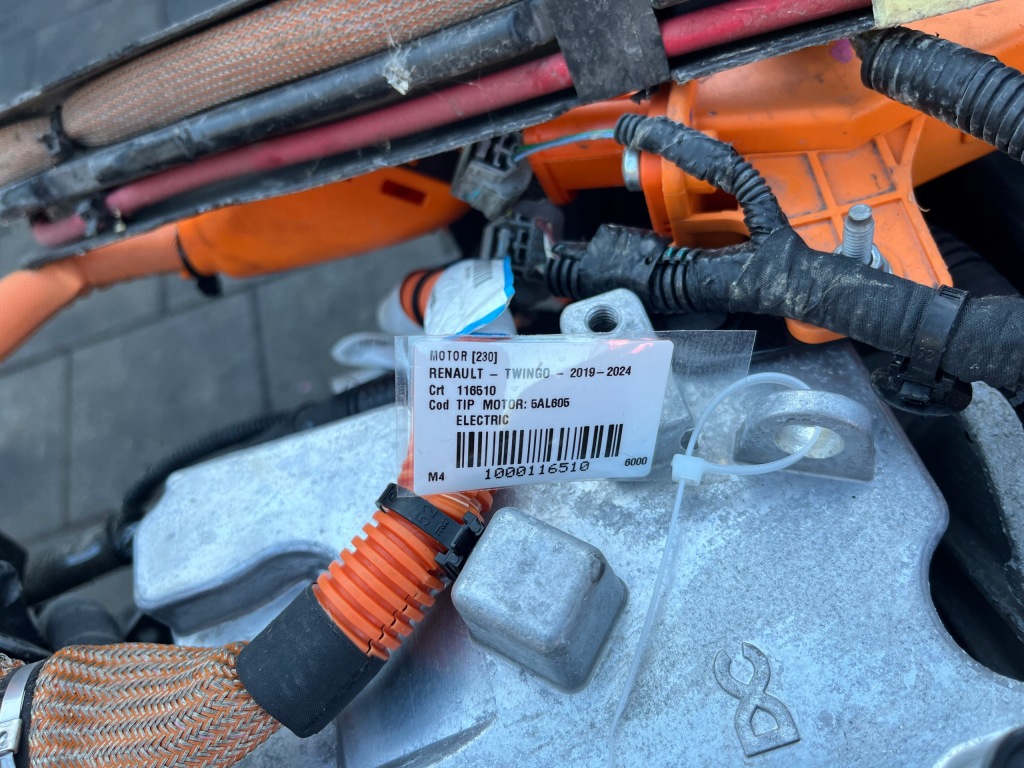 Купити Двигун kompletny smart 453 eq renault twingo iii електричний електрик