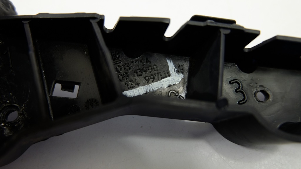 фото №7, Opel zafira b направляющая бампера левый перед 13124997