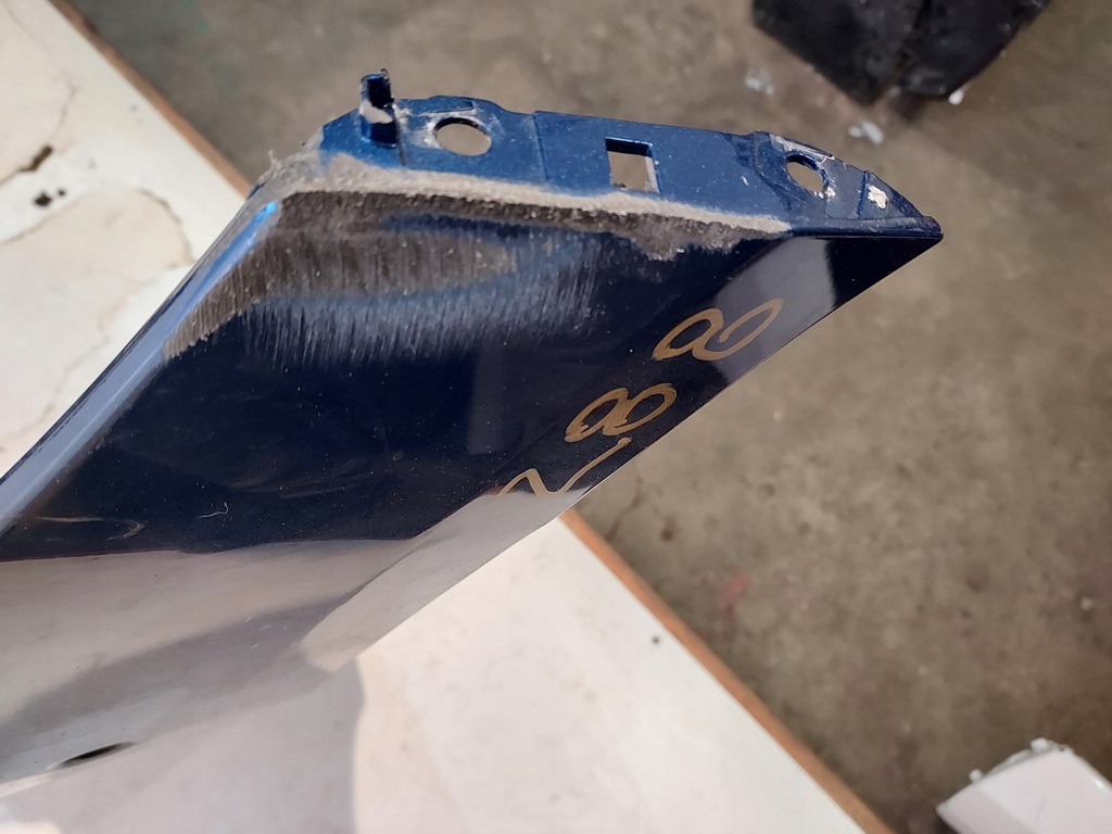 фото №8, Бампер напрямна mercedes w206 перед nr m288