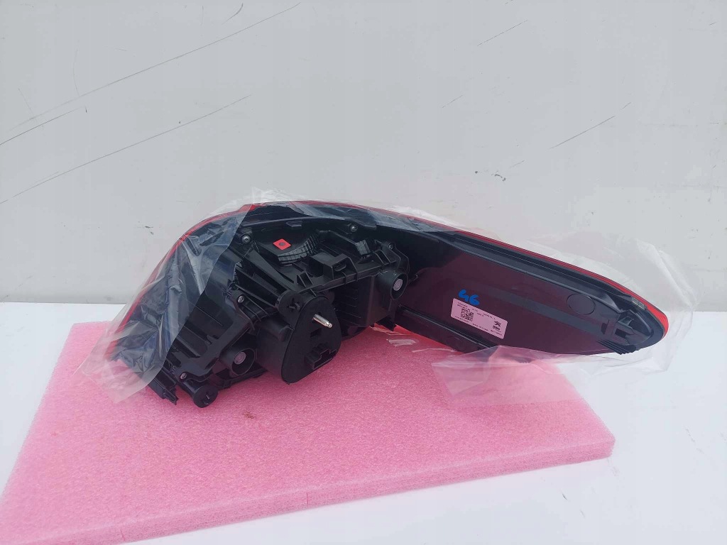 фото №5, Peugeot 301 lift 17- лампа левая задняя задняя nowa оригинальный номер 46