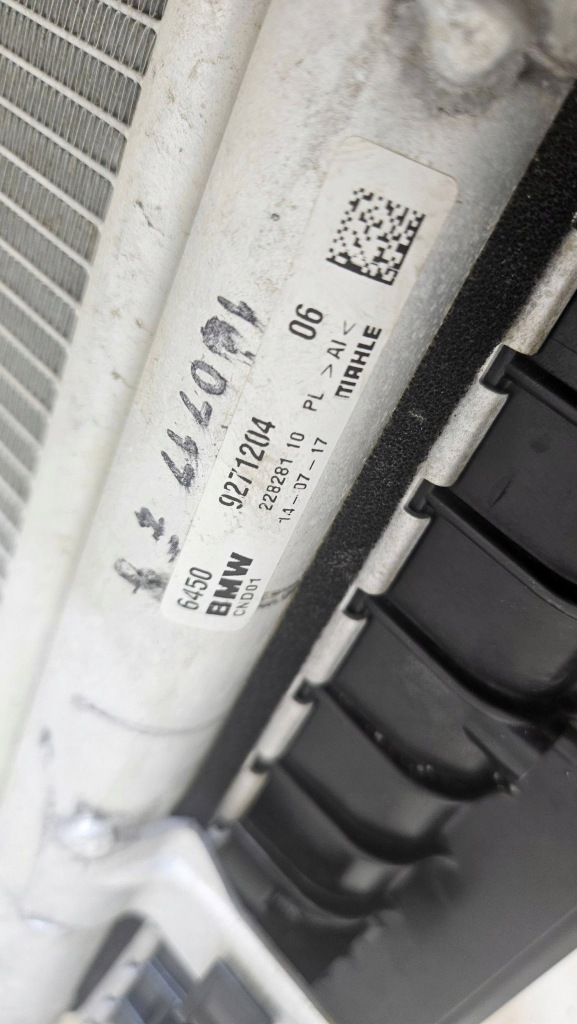 Радіатор води кондиціонера bmw mini 8586321 9271207 Доставка