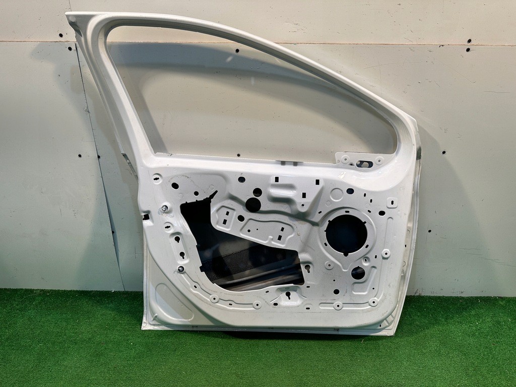 фото №13, Peugeot 2008 i 1 дверь левый перед передние левая