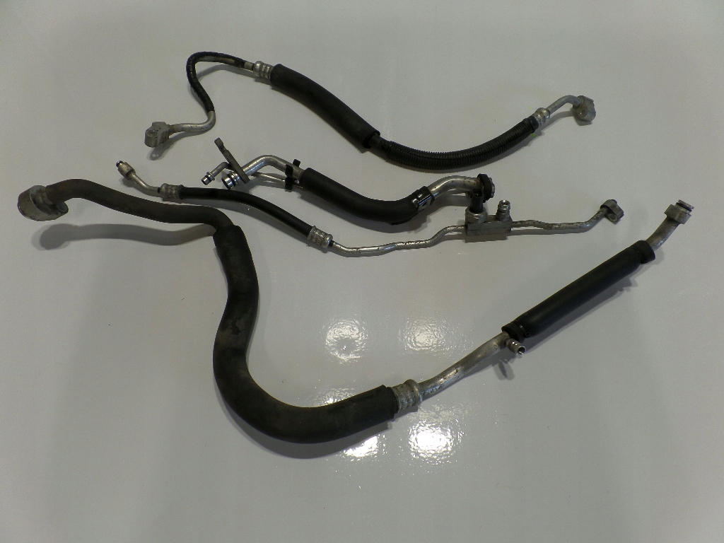 фото №1, Discovery iii 2.7 tdv6 шланг кондиционера kpl