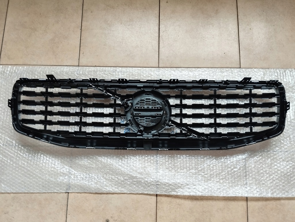 фото №5, Volvo v60 ii s60 iii r-design решётка радиатора решётка радиатора решётка w бампер