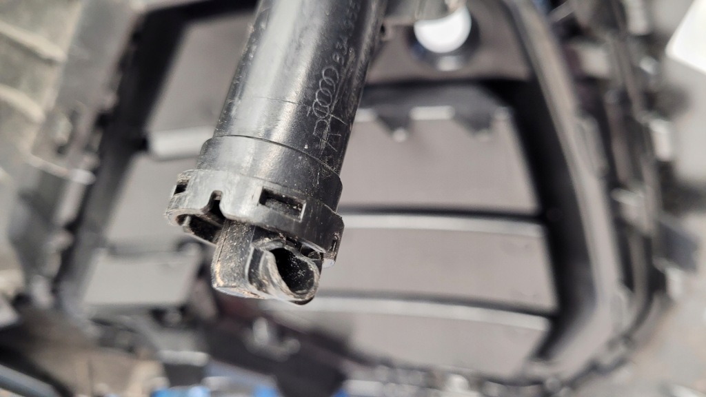 фото №8, Audi q3 83a 18r- s-line бампер оригінал