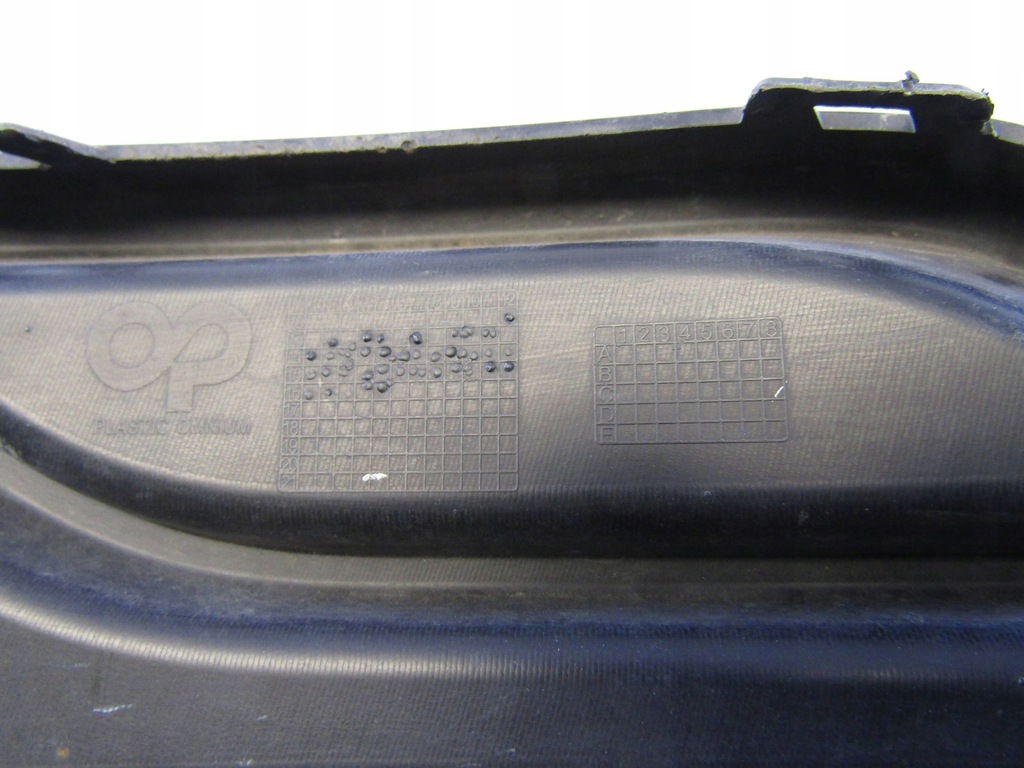 фото №11, Renault megane iii lift решётка бампера левый перед 261a32193r