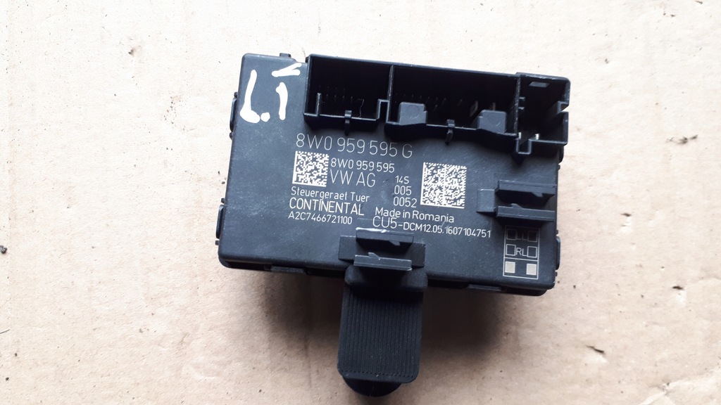 фото №1, A4 b9 8w блок управления модуль дверь задняя 8w0959595g