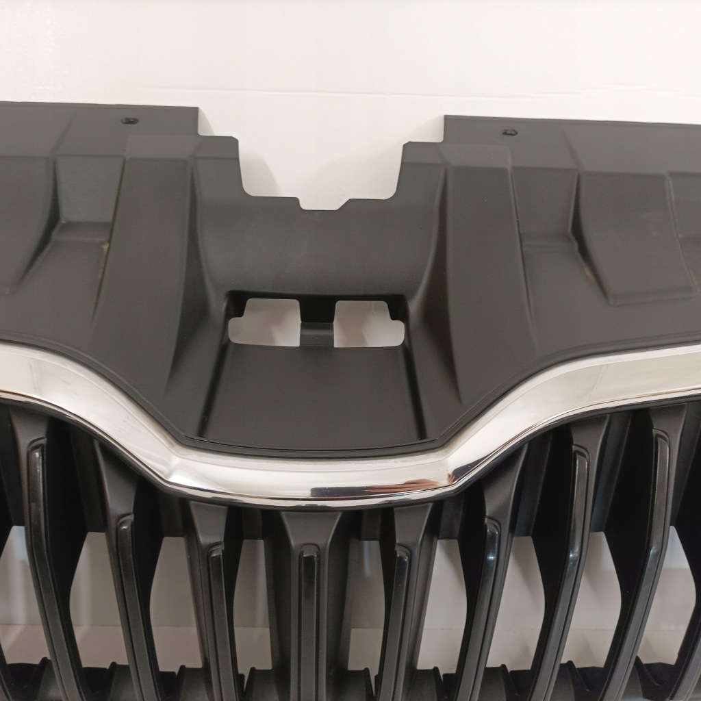 фото №5, Skoda fabia iii lif решітка радіатора решітка радіатора бампера перед 6v0853653c