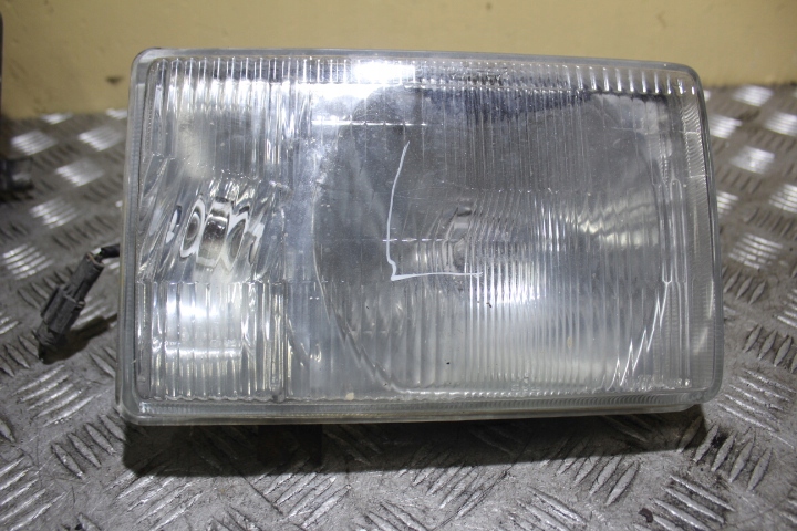 фото №1, Лампа левая передняя isuzu trooper