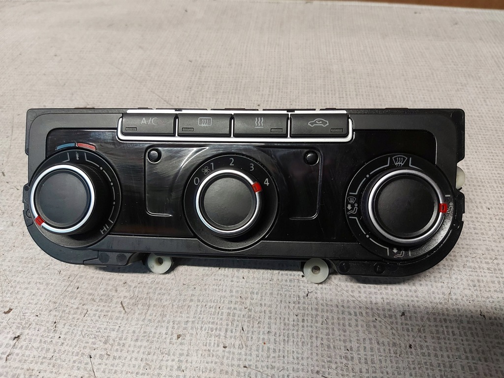 фото №1, Vw caddy 2016 панель кондиционера webasto 1k8907426ap