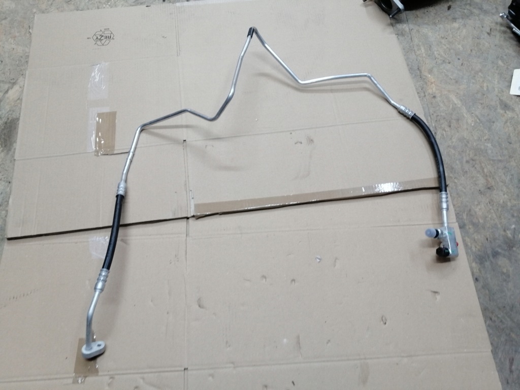 фото №1, Fiorino qubo 07- шланг кондиционера новый orygin