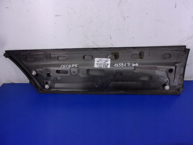 фото №2, Mazda 5 накладка направляющая дверь правый задняя