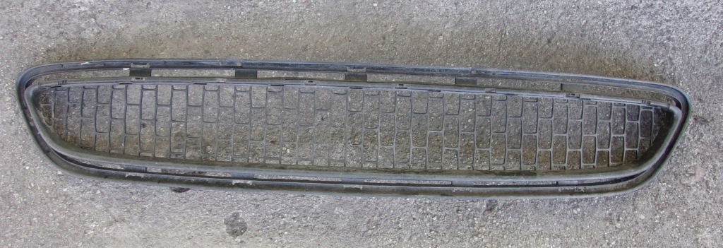 фото №1, Lancia ypsilon решітка бампера перед 735431082