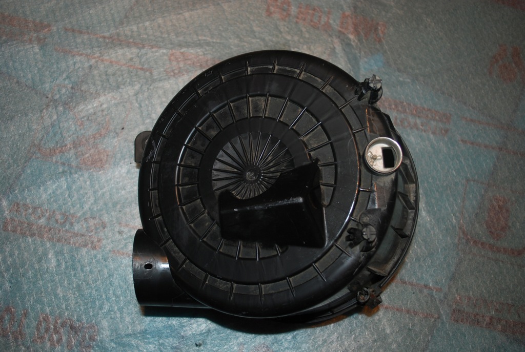 фото №3, Корпус фільтра повітря ford ranger ii 06-11 r.