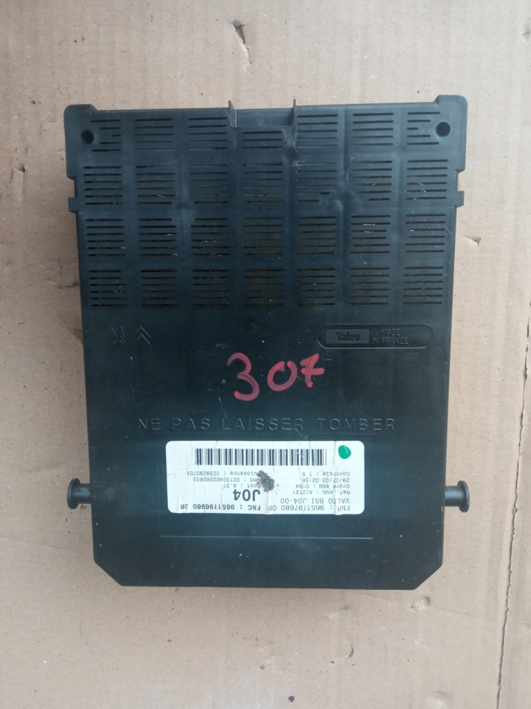 фото №1, Коробка предохранителей модуль bsi peugeot 307 sw 2001-2005 9651197680