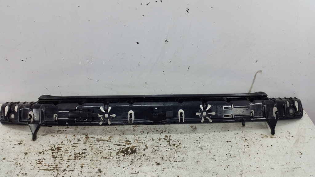 фото №1, Напрямна бампера центральний задня bmw 6 e63