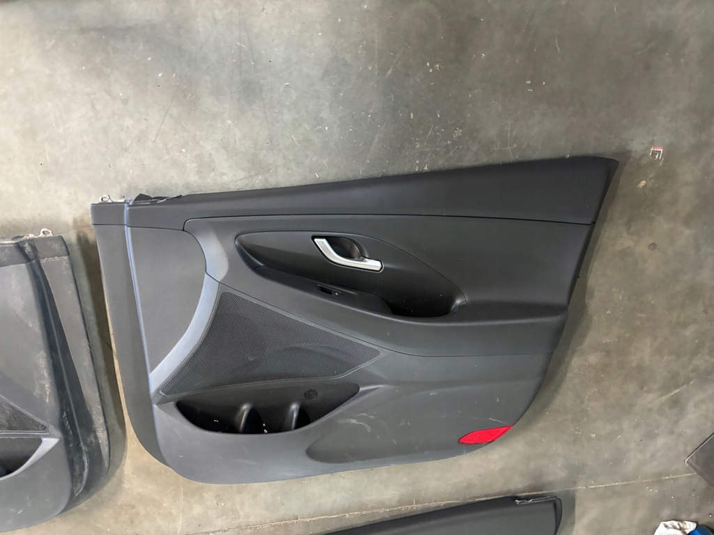 фото №5, Оббивка обшивки двері hyundai i30 iii hb europa