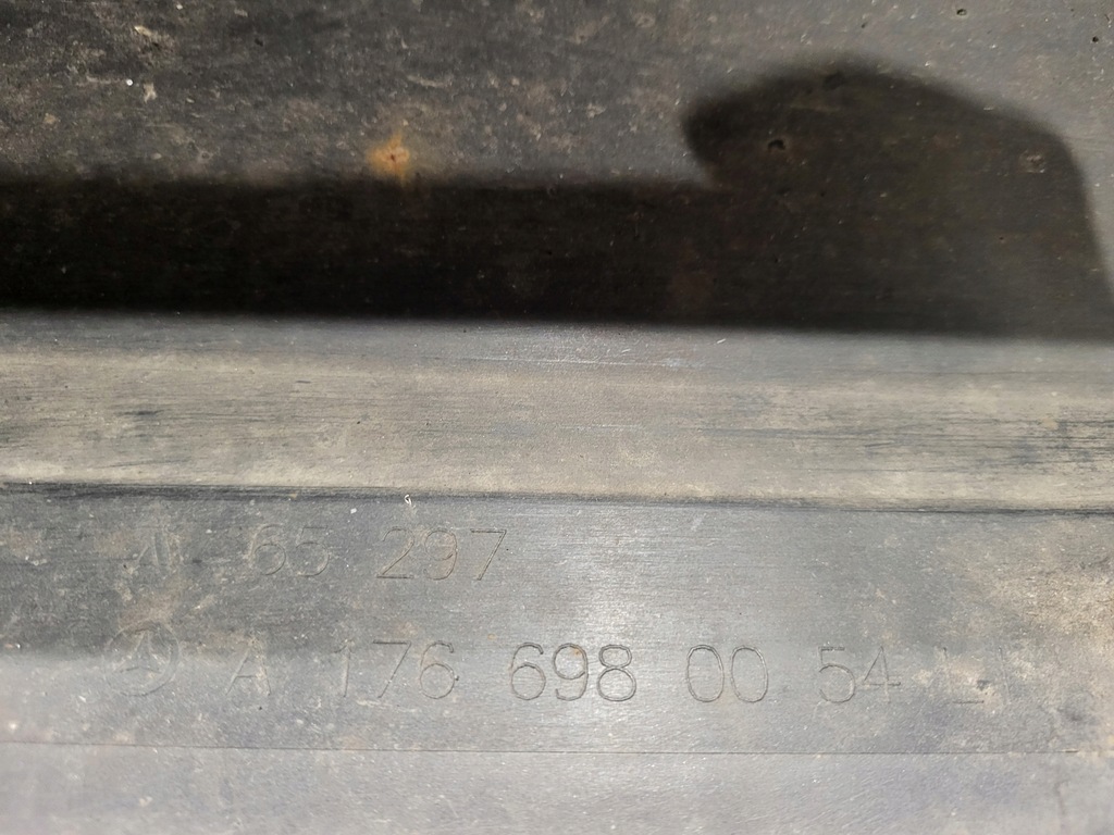 фото №8, Молдинг порог левая mercedes w176 amg lift a1766980054