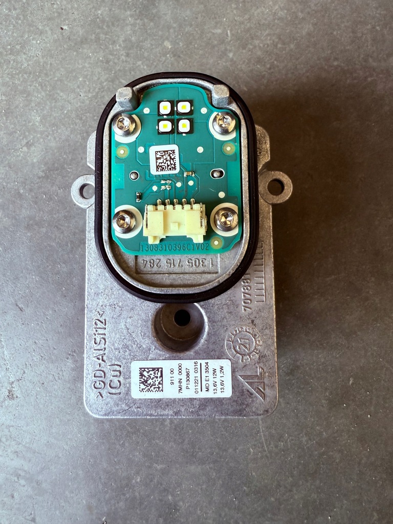 фото №1, Mercedes w205 led модуль 1305715284.....