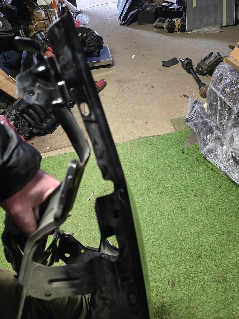 фото №7, Крыло правый перед porsche taycan 9j1