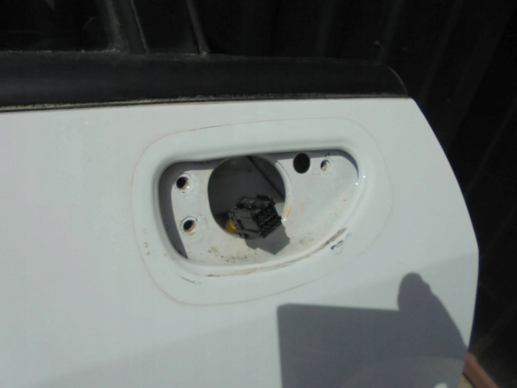 фото №6, Дверь правое перед kia carens ii 2007 1d